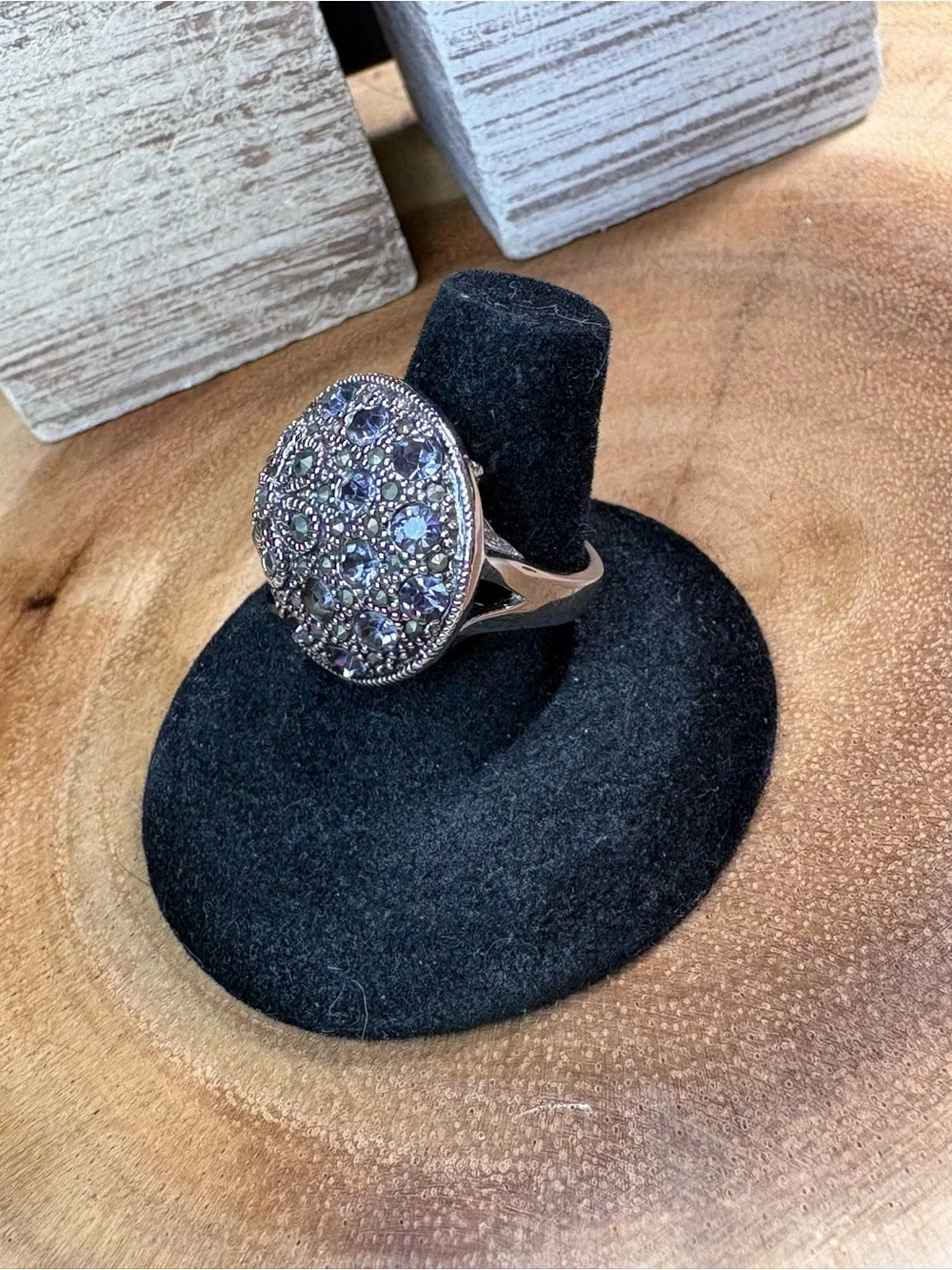 Vintage-Inspired Silver Floral Statement Ring - Silver